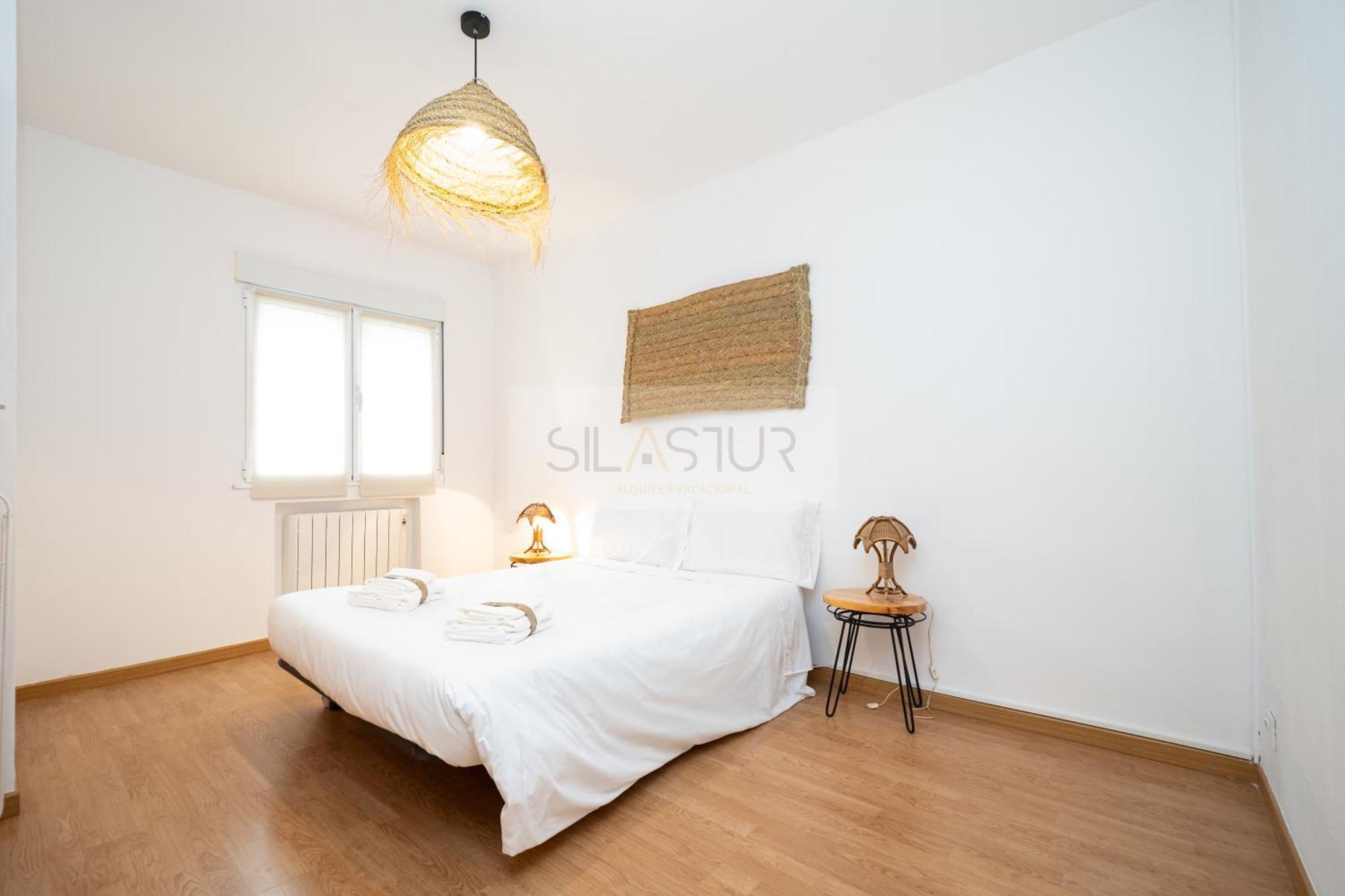 Santa Eulalia Vive Oviedo I Apartamento מראה חיצוני תמונה